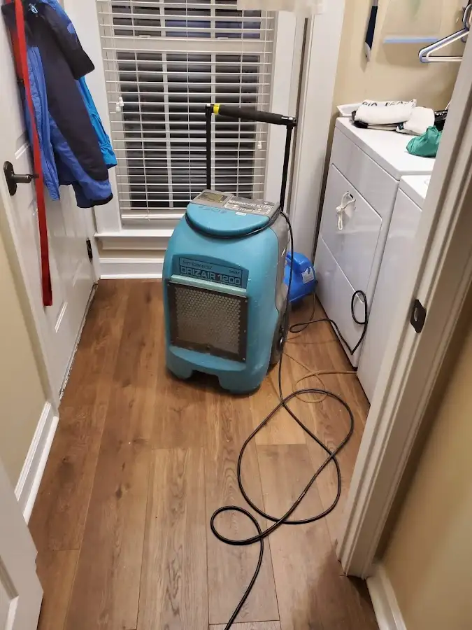 Commercial dehumidifier deployed for Crawl Space Restoration in St. Petersburg